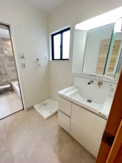 【独立洗面台】