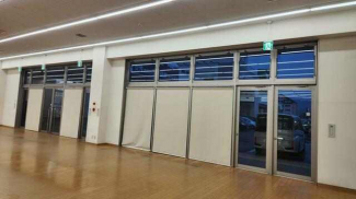 大津市萱野浦の店舗事務所の画像