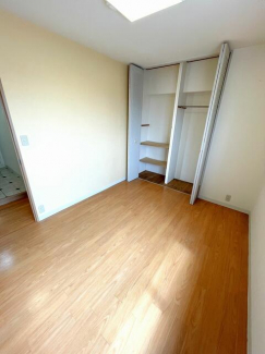 洋室約５．２帖