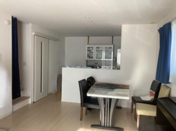 今治市大西町紺原　中古住宅の画像