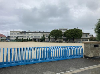 今治市立大西小学校まで1912m
