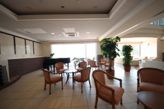 エントランス、談話空間