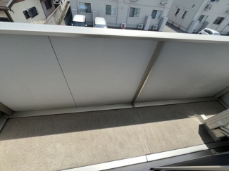 【バルコニー】