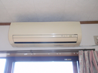 エアコン付き