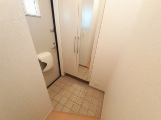 【玄関】