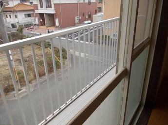 【バルコニー】