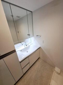 【独立洗面所】