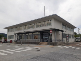 篠山郵便局様まで690m