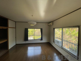 ゆったりした洋室です