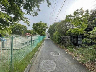 目の前に公園あり