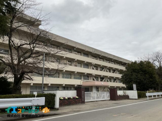 新居浜市立金栄小学校まで653m