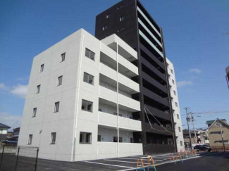 ＴＲＥＮＴＥ　ＬＵＭＩＥＲＥの画像