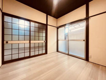 【居間・リビング】