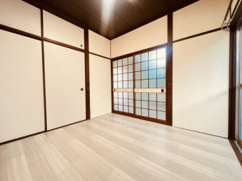 【居間・リビング】