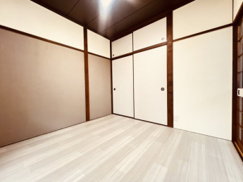 【居間・リビング】