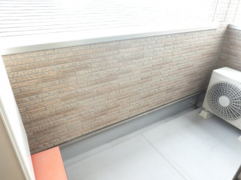 【バルコニー】