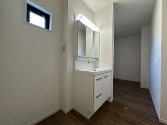 【独立洗面台】