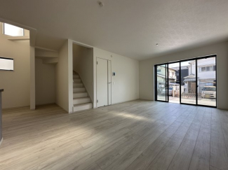 【居間・リビング】