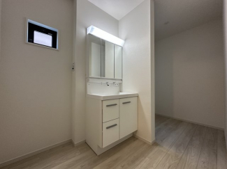 【独立洗面台】