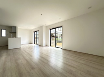 【居間・リビング】