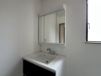 【独立洗面台】