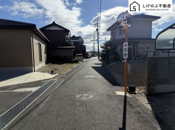 前面道路です。