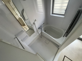 落ち着いた空間のお風呂です