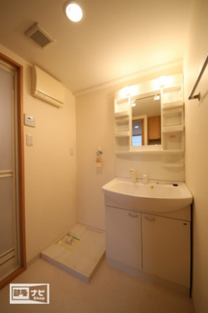 【洗面所】