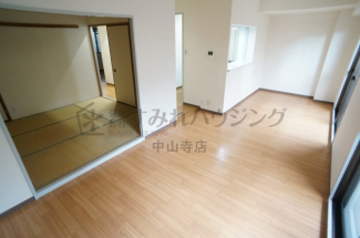 参考、同建物・同間取りの号室