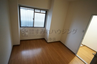 参考、同建物・同間取りの号室