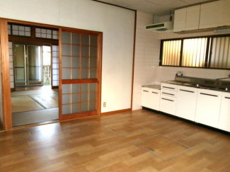 【居間・リビング】