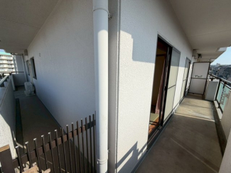 【バルコニー】