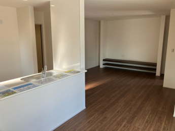 【居間・リビング】