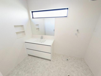 伊予郡砥部町千足の新築一戸建ての画像