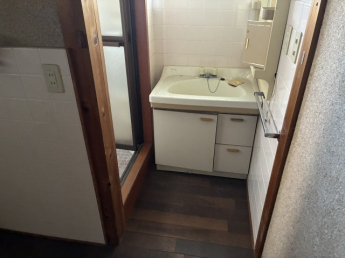 【独立洗面台】