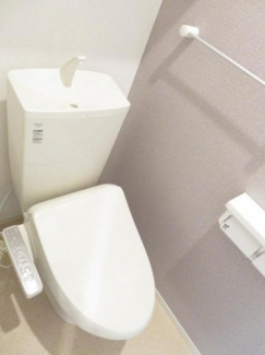 落ち着いたトイレです