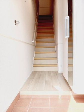 落ち着いた玄関です