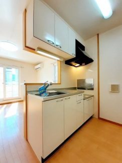 キッチンでお料理をお楽しみください