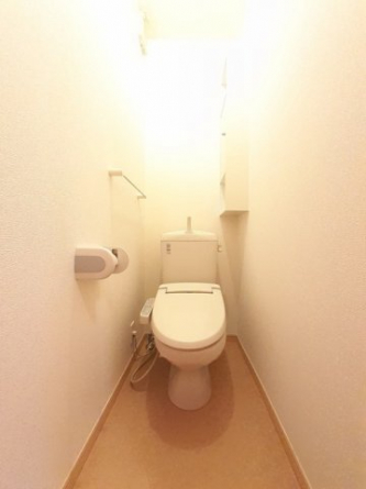 シンプルで使いやすいトイレです