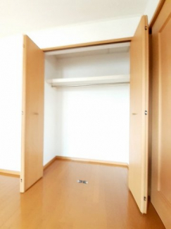 たっぷりとした収納スペースです