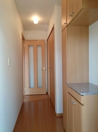 落ち着いた玄関です