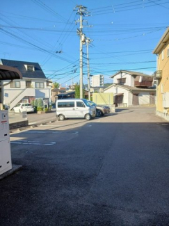 駐車場に車を止められます