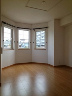 明るい室内です