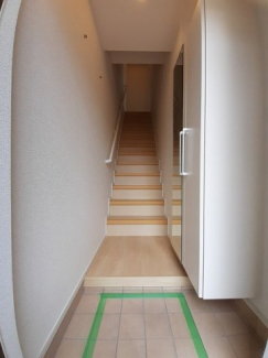 シンプルで使いやすい玄関です