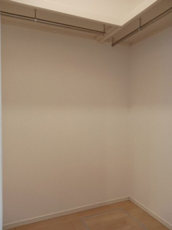 たっぷりとした収納スペースです