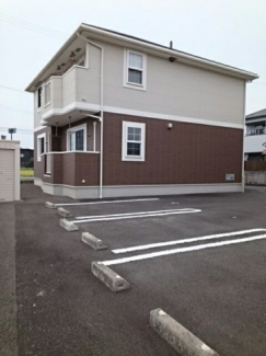 駐車場完備です