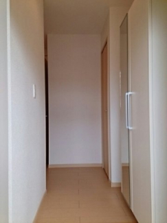 シンプルで使いやすい玄関です