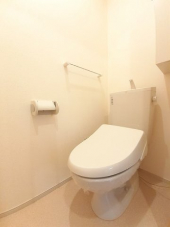 シンプルで使いやすいトイレです