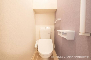 シンプルで使いやすいトイレです
