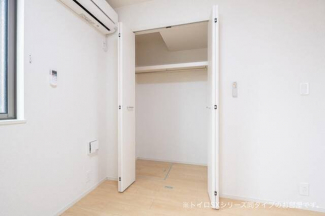 たっぷりとした収納スペースです